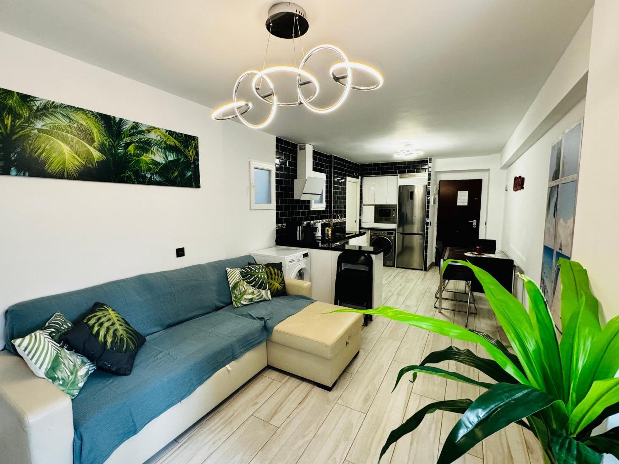 Apartamento Fabrynne Beach Malaga Bagian luar foto